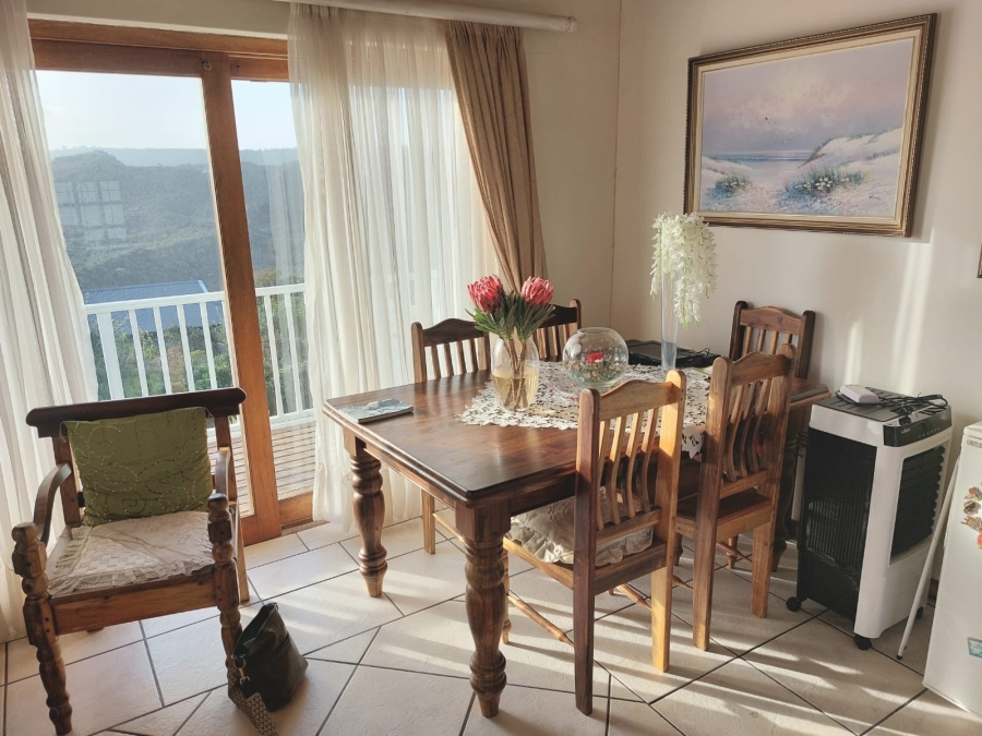 6 Bedroom Property for Sale in Cola Beach Western Cape